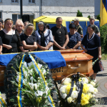 «За його голову окупанти обіцяли винагороду»: на Волині попрощалися з легендарним розвідником Віктором Зенцом