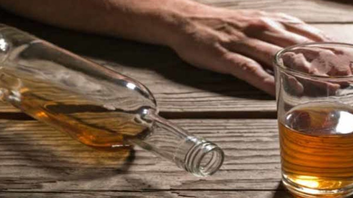 Волинянка під час застілля смертельно поранила чоловіка