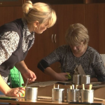 У волинському ліцеї виготовляють окопні свічки на передову