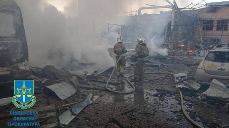 Ракетна атака по Рівному: показали наслідки. Фото