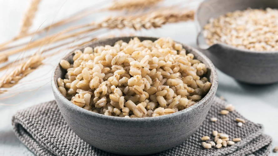 Як швидко зварити розсипчасту перловку без замочування: буде готова за кілька хвилин