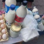 Скільки коштують домашні молочні продукти на Волині