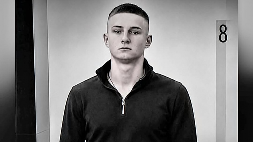 Написав другові «Перезвони мені» і зник: у Польщі розшукують 18-річного хлопця з Волині