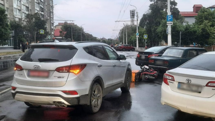 На Волині - дві ДТП з постраждалими: травмувалися водій електровелосипеда та мотоцикліст