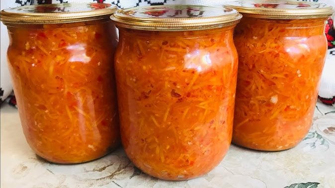 Морква на зиму в банках: найкращі рецепти для швидкого приготування страв