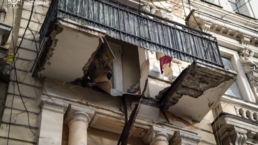 балкон обвалився в Одесі