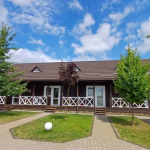 Біля озера Світязь продають курортний готель за 7 мільйонів