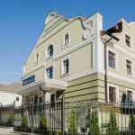 У Луцьку виставили на продаж сучасний медичний центр за понад 3 мільйони доларів