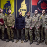 Зеленський відвідав воїнів «Азову» на Донеччині та нагородив захисників