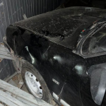 П'яна водійка на Mercedes врізалася в паркан біля Луцька та втекла з місця ДТП