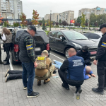 Фіктивні шлюби за $25 тисяч: на Волині викрили сім’ю, яка переправляла ухилянтів за кордон