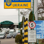 Шегині, черги на ккордоні з Польщею
