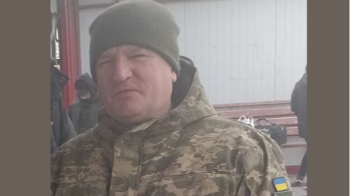 Повернувся з-за кордону, щоб боронити країну: спогади про Героя з Волині Віктора Копелюка