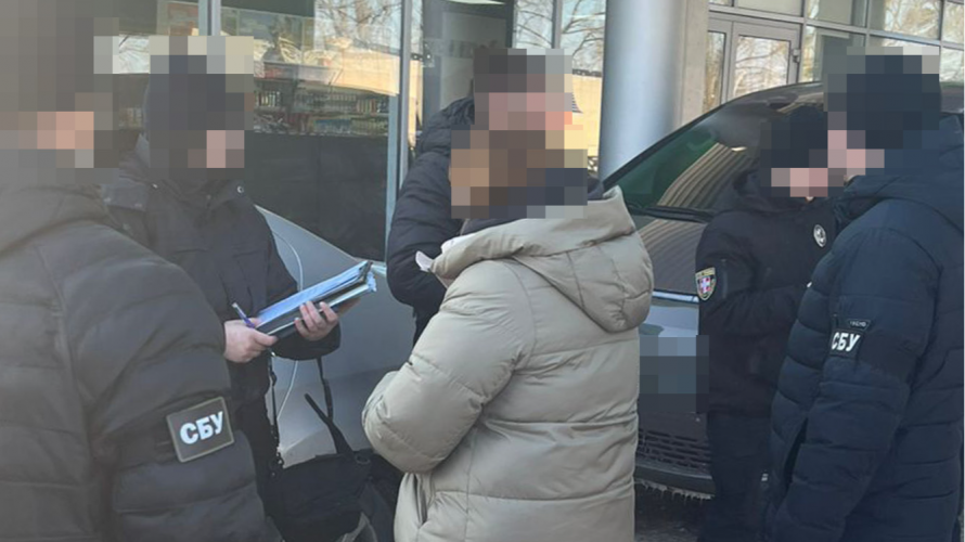 16 тисяч доларів за «інвалідність»: волинянка виготовляла фіктивні довідки для ухилянтів