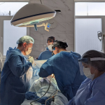 На Волині медики врятували пацієнта з гнійним ураженням легені