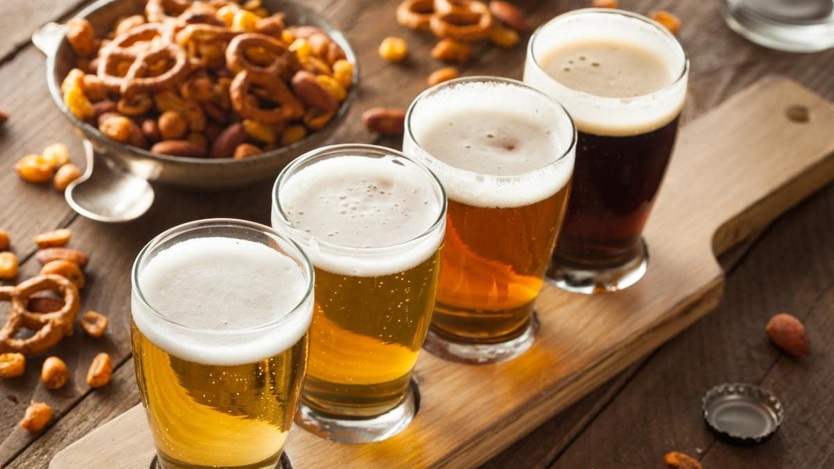 У Луцьку покарали матір школяра, який пив пиво перед уроками - що вирішив суд