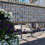 Чи переноситимуть стелу загиблих воїнів у Луцьку: що кажуть влада і родини