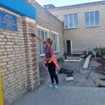 На Волині батьки й учителі разом оновлюють ліцей, який не ремонтували понад 10 років