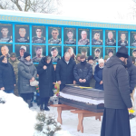 Брат - теж на фронті: на Волині в останню путь провели мужнього воїні Сергія Верезія