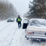 Негода триватиме кілька днів: на Волині водіїв просять утриматися від поїздок