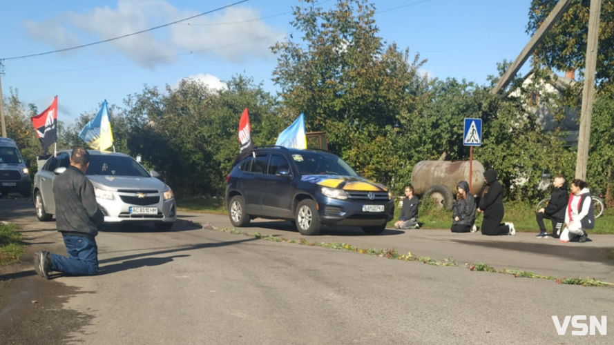 Довгий час вважався зниклим безвісти: у Луцький район «на щиті» назавжди повернувся Герой Тимофій Лубенцов