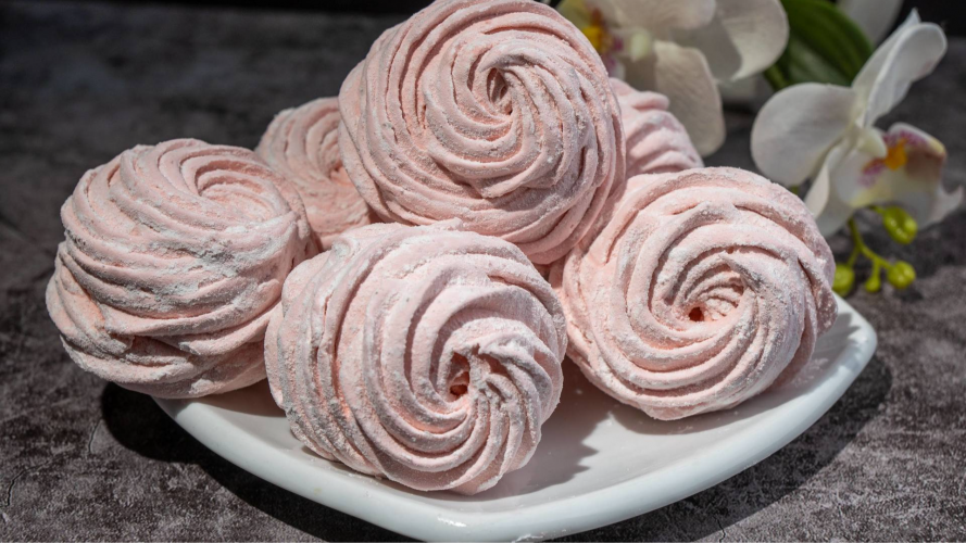 Домашній зефір вийде з першого разу: потрібно всього кілька інгредієнтів