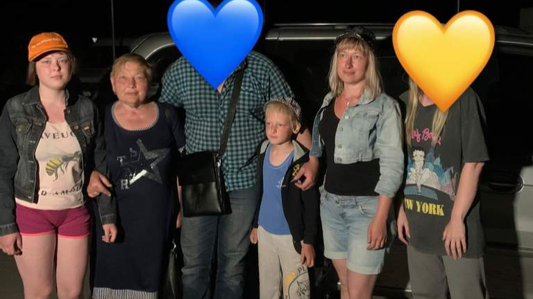 Матір хлопчика, який написав «Маріупольський щоденник» розповіла, як сім'я рятувалася з оточеного міста