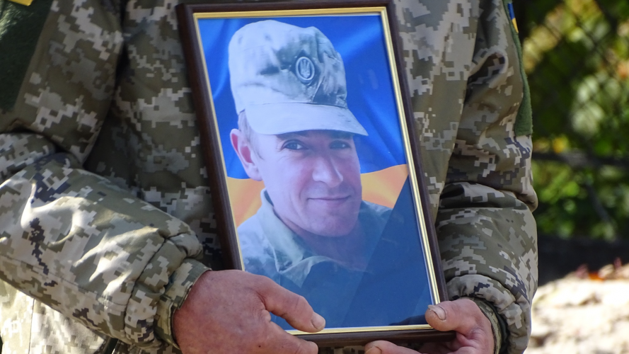 Майже рік вважався зниклим безвісти на Волині попрощались з Героєм Олександром Жуком