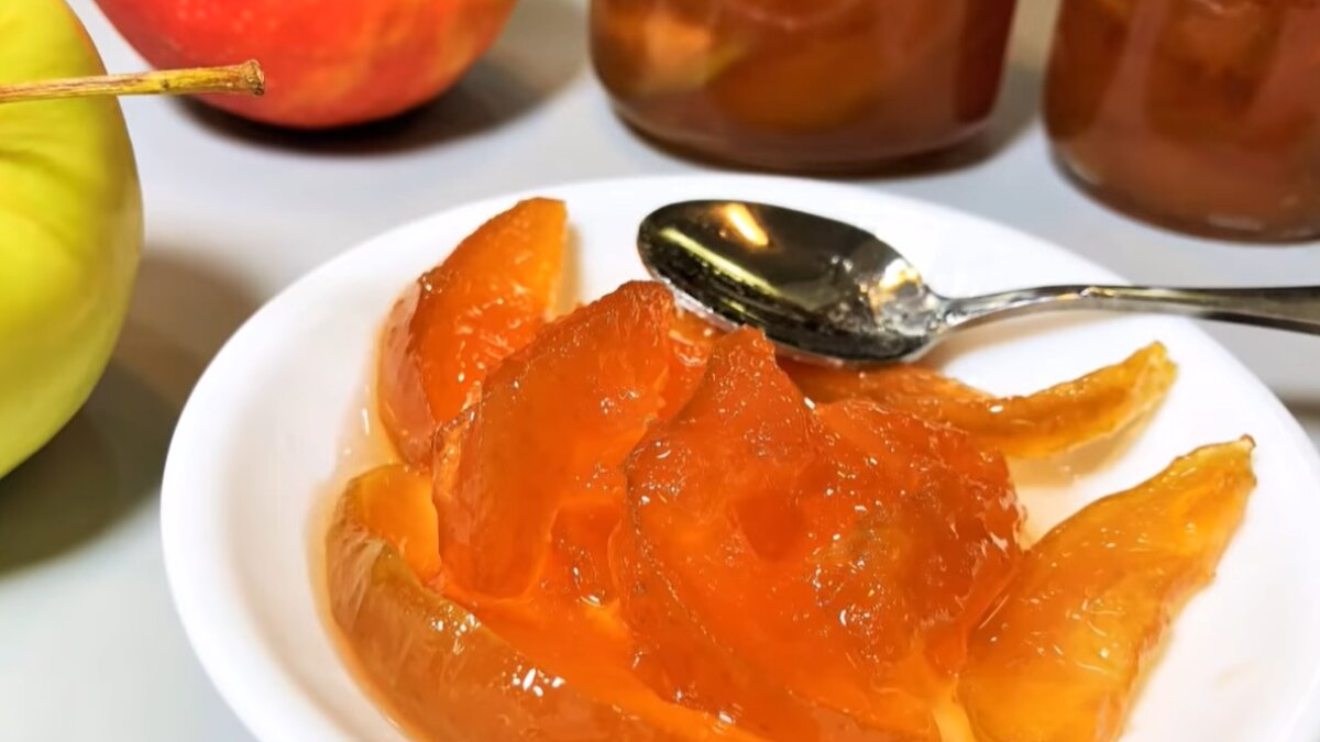 Бурштинове варення-пятихвилинка з яблук: розлітається за секунди
