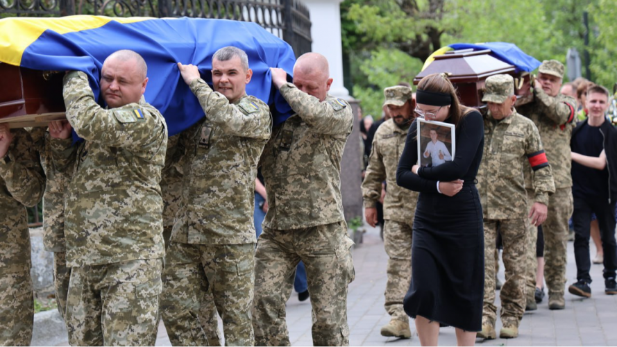 На Волині попрощалися з Героями Олександром Махновцем та Валерієм Максимчуком