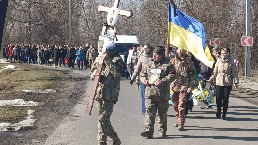 На Волині попрощалися із полеглим захисником Віктором Вавринюком