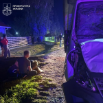 Водій Renault збив двох 14-річних дівчат на Львівщині: одна загинула