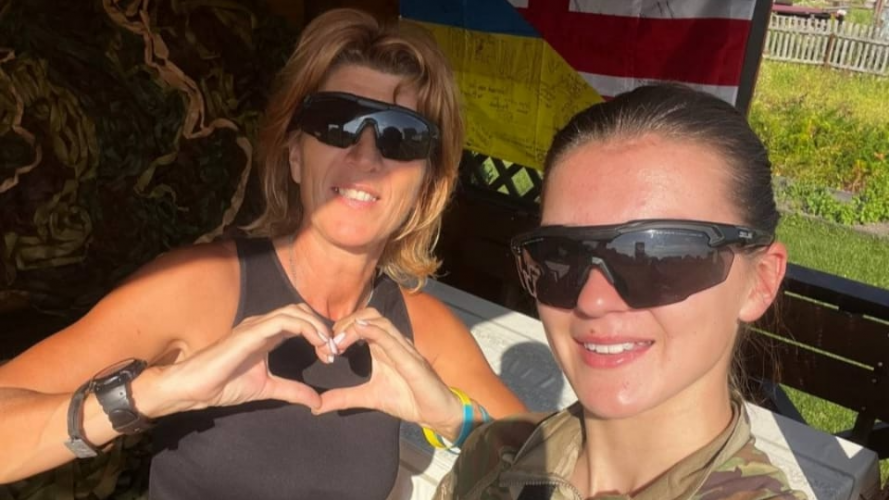 «Сивію, плачу, але плету сітки»: волинянка виховує сімох дітей і щодня допомагає фронту