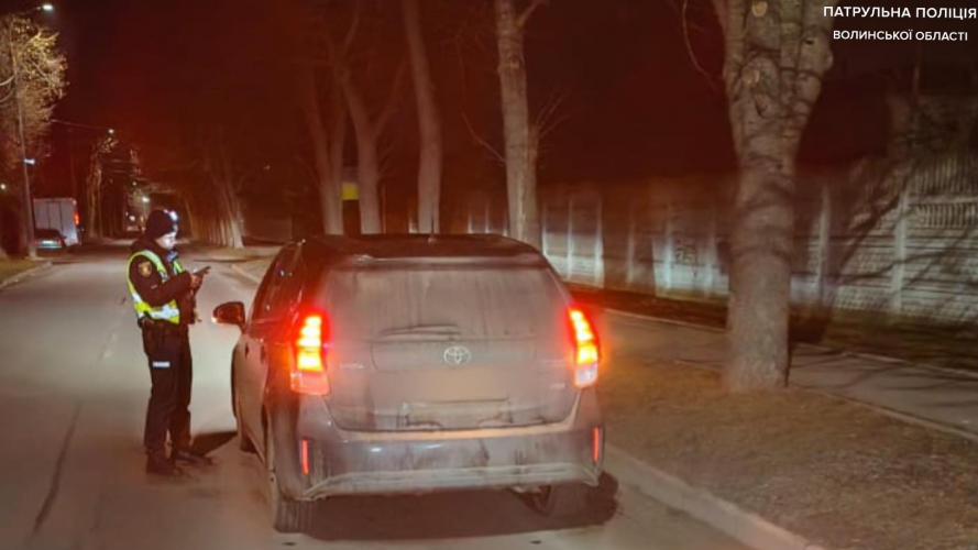 На Волині затримали водія, який керував авто всупереч судовій забороні