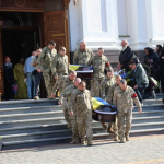 Двоє захисників повернулися додому назавжди: у Луцьку попрощалися з Василем Тихим і Максимом Василевським