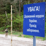 Студенти з Волині ошукали чоловіка, обіцяючи за 6200 доларів організувати виїзд за кордон