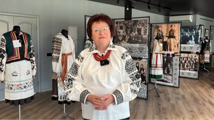 Від скрині до етногалереї: у Нововолинську відроджують унікальний одяг Надбужжя та Західної Волині