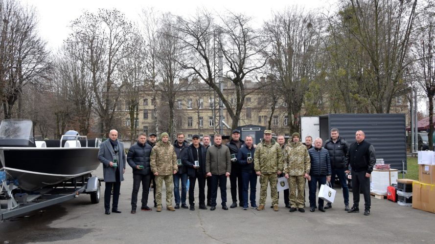 Як волонтери Волині допомагають прикордонникам на передовій