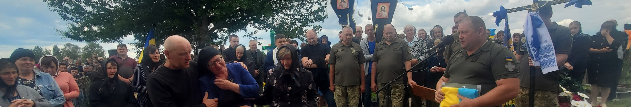 Дві доньки втратили батька: на Волині попрощалися з Героєм Владиславом Герасименком, який поліг на війні понад півтора року тому