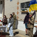 На Волині захиснику Володимиру Іщуку відкрили меморіальну дошку в день його народження