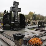 Священник пояснив, чи можна заздалегідь обирати місце на кладовищі