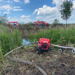 На Волині рятувальники другий день ліквідовують тління торфовища на площі 4 гектари
