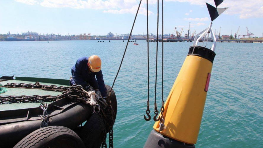 У Чорному морі відновили роботу три українські порти