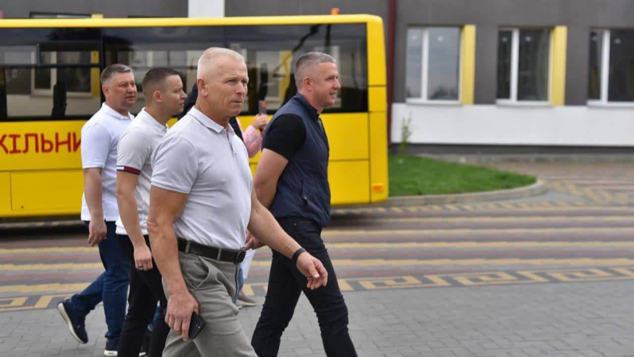 Новий корпус ліцею, тротуари та стадіон: що планують змінити у Заборольському окрузі Луцької громади