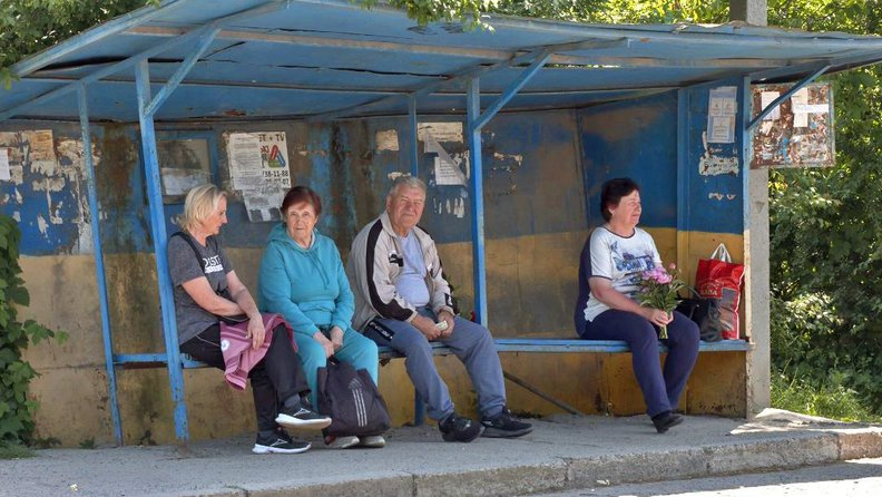 Займають чергу на маршрутку: у дачників поблизу Луцька – проблема з доїздом