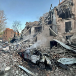 Один з постраждалих будинків у Дніпрі