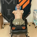 Без рук і ніг, але з незламною волею: як живе 20-річний ветеран Руслан Книш після фронту