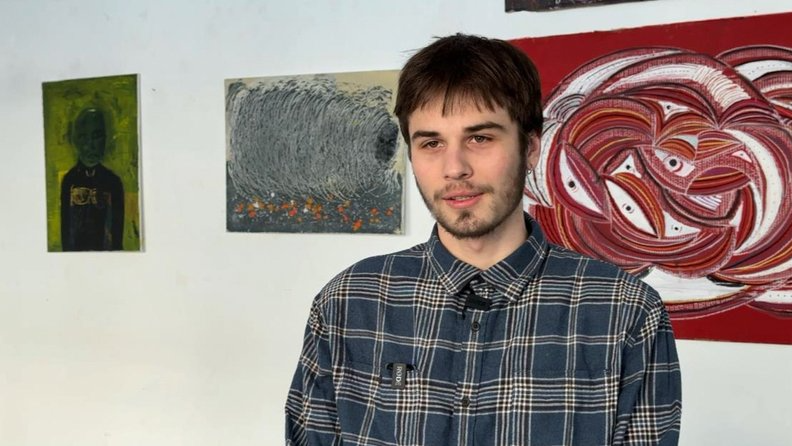 Студент-художник з Луцька проводить арт-терпевтичні сесії
