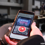 Говорити про війну під час війни — це сповідь: у Луцьку відбувся передпоказ вистави-імпровізації «Червоний борщ»