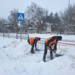 Сніг без пауз: як у громаді на Волині комунальники майже тиждень працюють у посиленому режимі